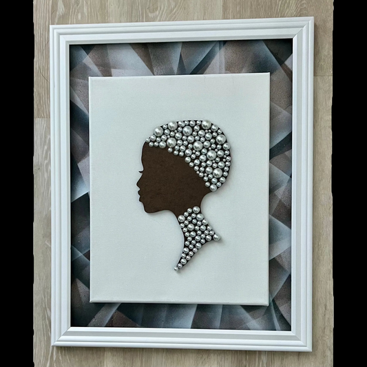 Pearl Lady